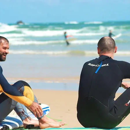 Pensjonat Delmar Surf House Atouguia Da Baleia