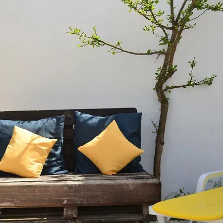 Pensjonat Delmar Surf House Atouguia Da Baleia