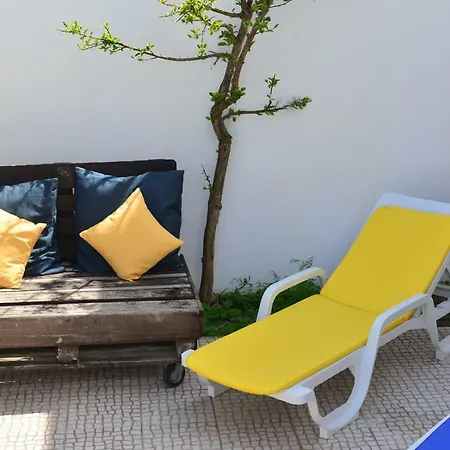 Pensjonat Delmar Surf House Atouguia Da Baleia